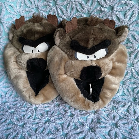 Vintage Taz Tasmanian Devil from Looney Toons Slippers & Plush lot Warner Bros - Picture 2 of 12